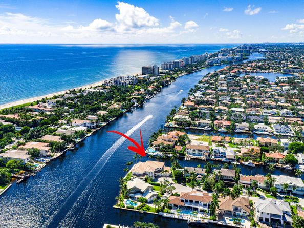 978 Dogwood Drive, Delray Beach FL 33483