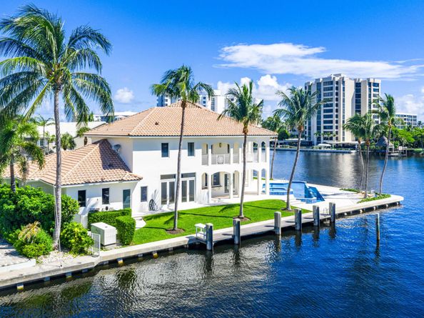 978 Dogwood Drive, Delray Beach FL 33483