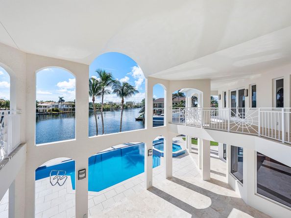 978 Dogwood Drive, Delray Beach FL 33483