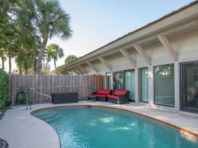 11792 Wimbledon Circle, Wellington FL 33414
