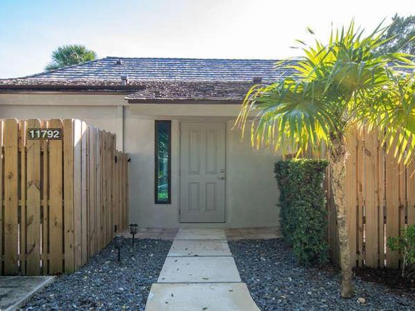 11792 Wimbledon Circle, Wellington FL 33414