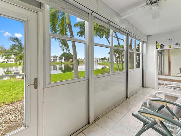 113 Wellington D, West Palm Beach FL 33417