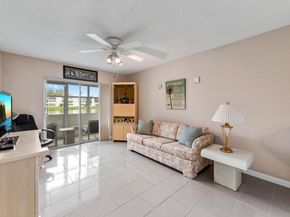 113 Wellington D, West Palm Beach FL 33417