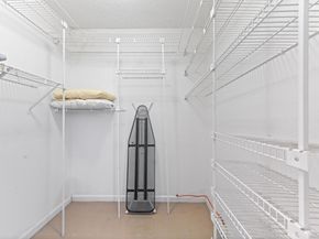 113 Wellington D, West Palm Beach FL 33417