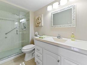 113 Wellington D, West Palm Beach FL 33417