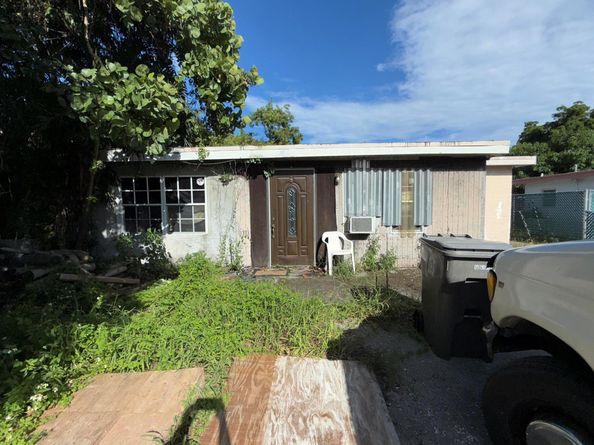 1286 Rainbow Avenue, West Palm Beach FL 33406