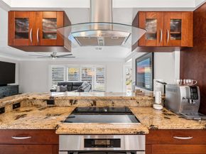 4000 NE 24th Ave, Lighthouse Point FL 33064