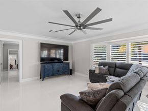 4000 NE 24th Ave, Lighthouse Point FL 33064