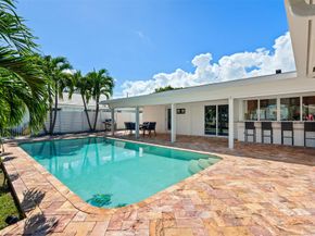 4000 NE 24th Ave, Lighthouse Point FL 33064