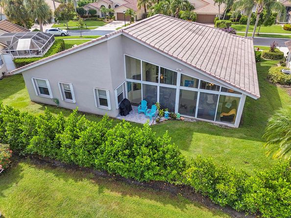 7305 Amber Falls Lane, Boynton Beach FL 33437