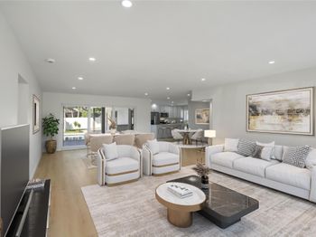 1011 SE 7th Ave