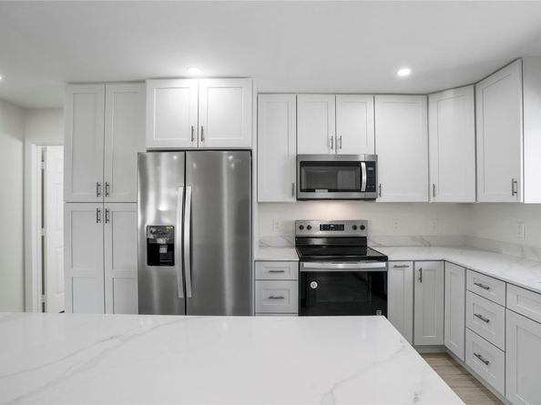 1011 SE 7th Ave, Pompano Beach FL 33060
