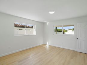 1011 SE 7th Ave, Pompano Beach FL 33060