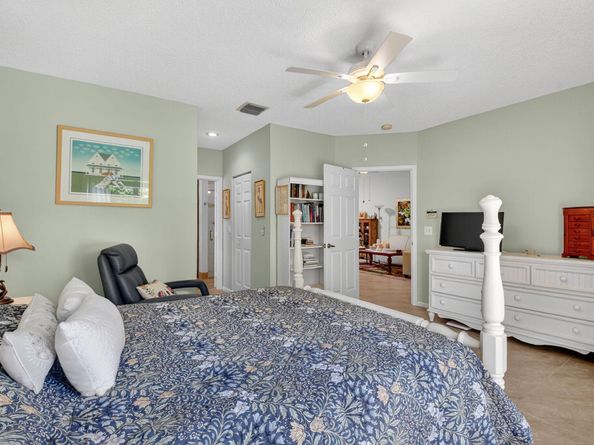 6208 Key Largo Lane, Boynton Beach FL 33472