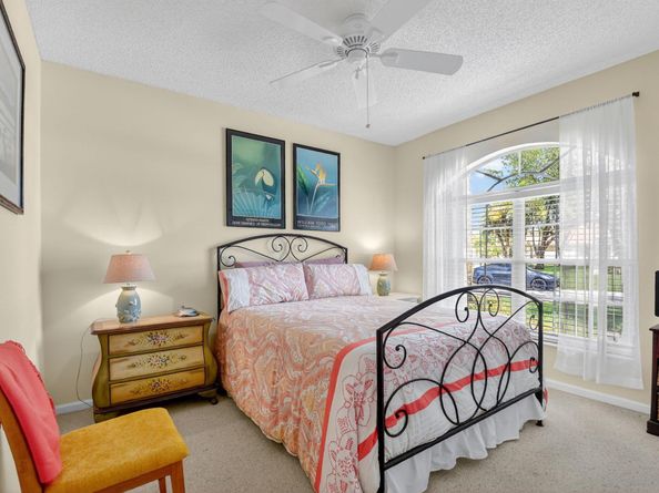 6208 Key Largo Lane, Boynton Beach FL 33472