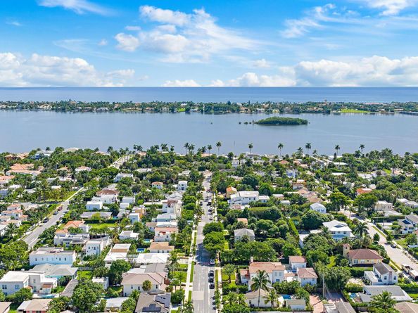 235 Greymon Drive, West Palm Beach FL 33405