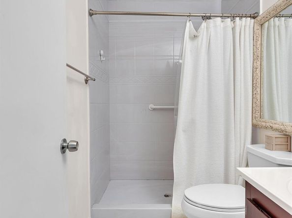 22017 Palms Way # 202 202, Boca Raton FL 33433