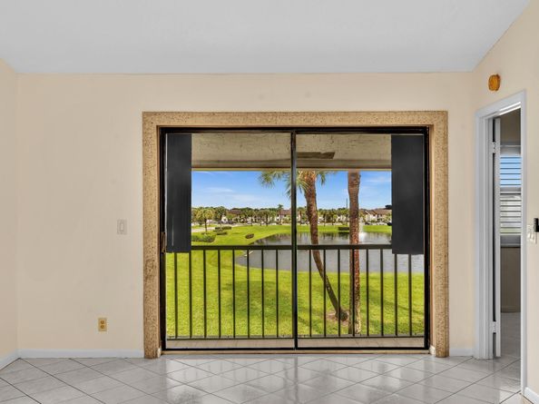 22017 Palms Way # 202 202, Boca Raton FL 33433