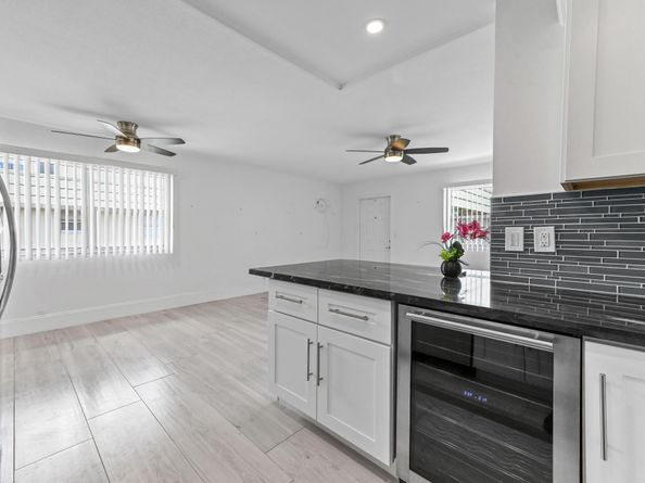 710 Saxony O, Delray Beach FL 33446