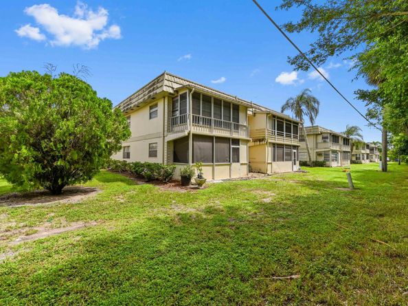 710 Saxony O, Delray Beach FL 33446