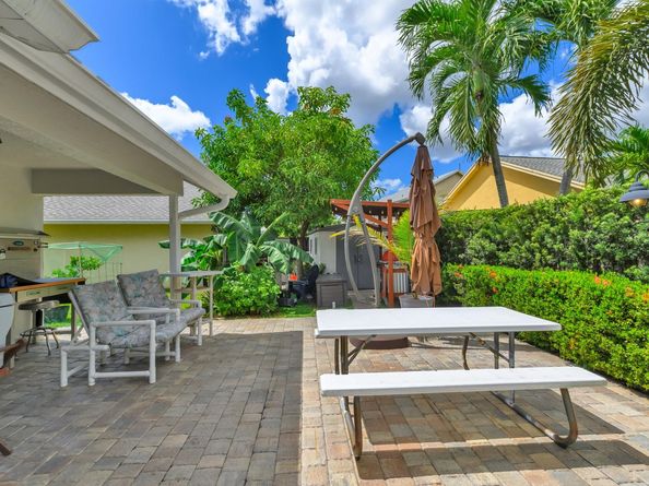 12259 NW 32nd Mnr, Sunrise FL 33323
