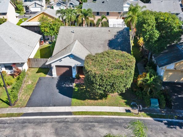 12259 NW 32nd Mnr, Sunrise FL 33323