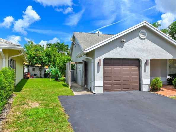 12259 NW 32nd Mnr, Sunrise FL 33323