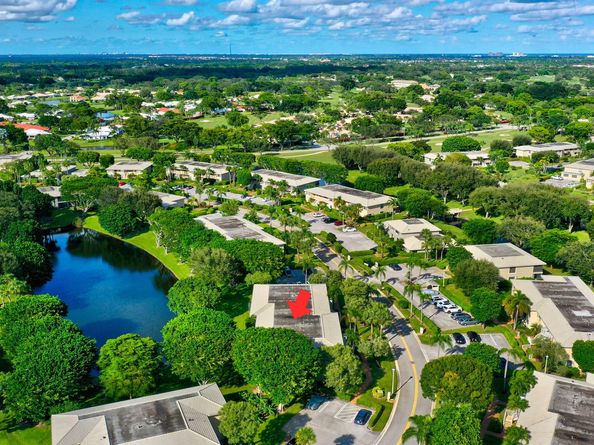 48 Stratford Lane W D, Boynton Beach FL 33436