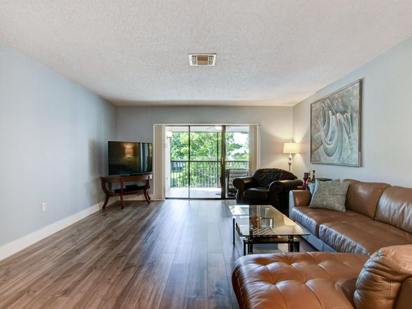 48 Stratford Lane W D, Boynton Beach FL 33436
