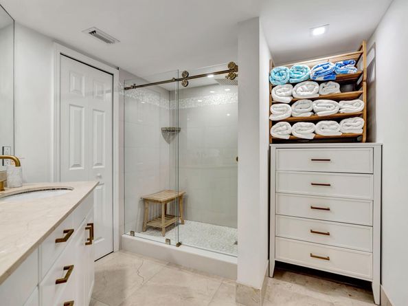 3000 N Ocean Drive 24f, Singer Island FL 33404