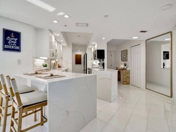 3000 N Ocean Drive 24f, Singer Island FL 33404