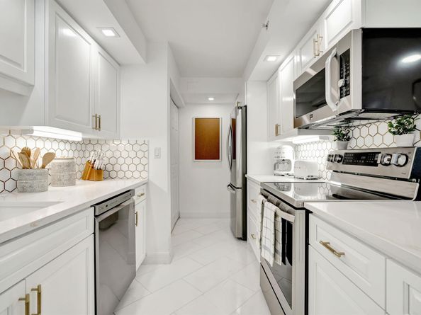 3000 N Ocean Drive 24f, Singer Island FL 33404