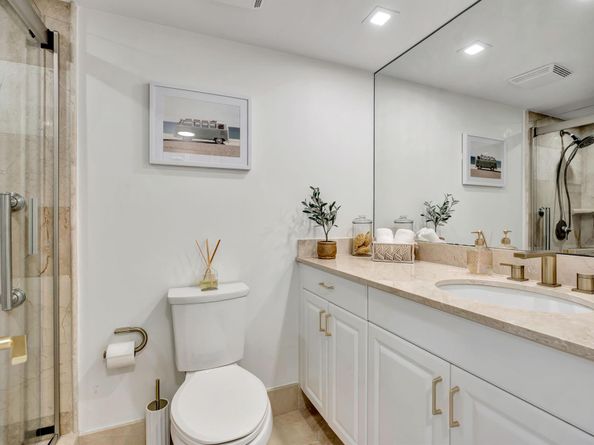 3000 N Ocean Drive 24f, Singer Island FL 33404