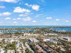1880 Kathy Lane, North Palm Beach FL 33408