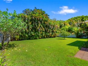 1777 NE 46th St, Oakland Park FL 33334