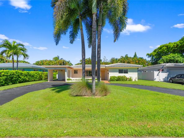 1777 NE 46th St, Oakland Park FL 33334
