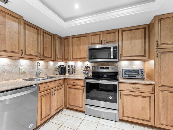 3610 S Ocean Boulevard 210, South Palm Beach FL 33480