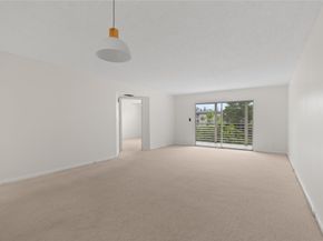 1801 Eleuthera Pt J3, Coconut Creek FL 33066