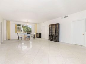 389 S Lake Drive 2h, Palm Beach FL 33480