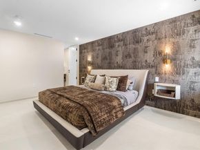 5326 Boca Marina Circle N, Boca Raton FL 33487