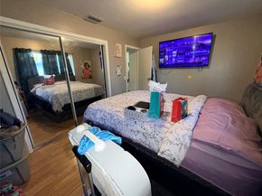 8900 NW 26th Pl, Sunrise FL 33322