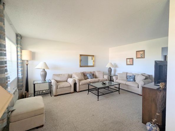 191 Norwich H, West Palm Beach FL 33417