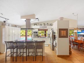 18910 W Oakmont, Hialeah FL 33015