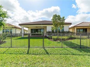 11835 S Baypoint Cir, Parkland FL 33076