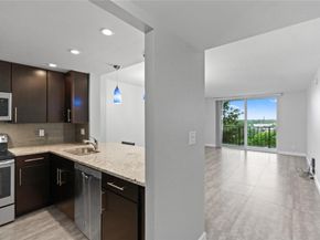 1800 N Andrews Ave 7J, Fort Lauderdale FL 33311