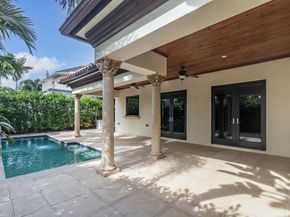 216 Summa Street, West Palm Beach FL 33405