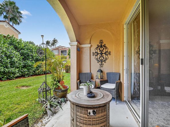 11781 Saint Andrews Place 106, Wellington FL 33414