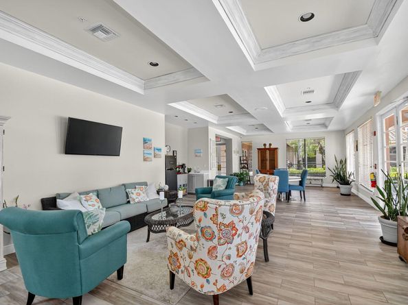 11781 Saint Andrews Place 106, Wellington FL 33414