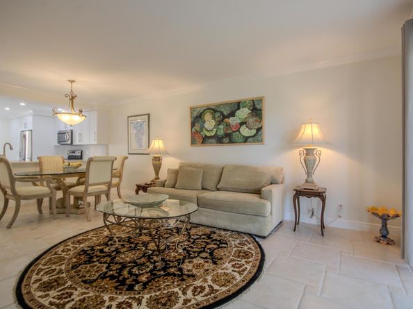 14375 Strathmore Lane 404, Delray Beach FL 33446