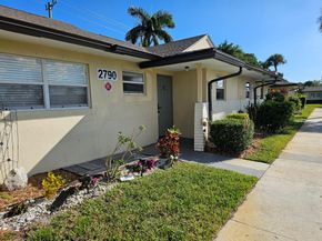 2790 E Ashley Drive E E, West Palm Beach FL 33415